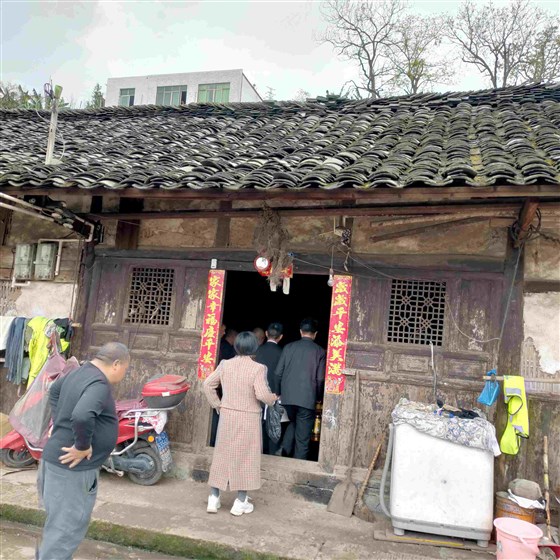 回馈家乡-4