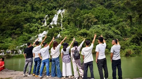 艾高空压机贵州旅3